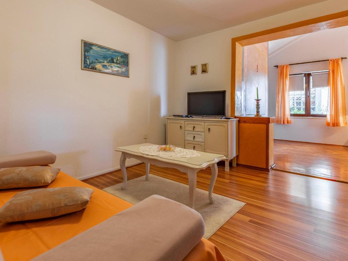 Apartment Vladimir - Pul237 By Interhome بنجول المظهر الخارجي الصورة
